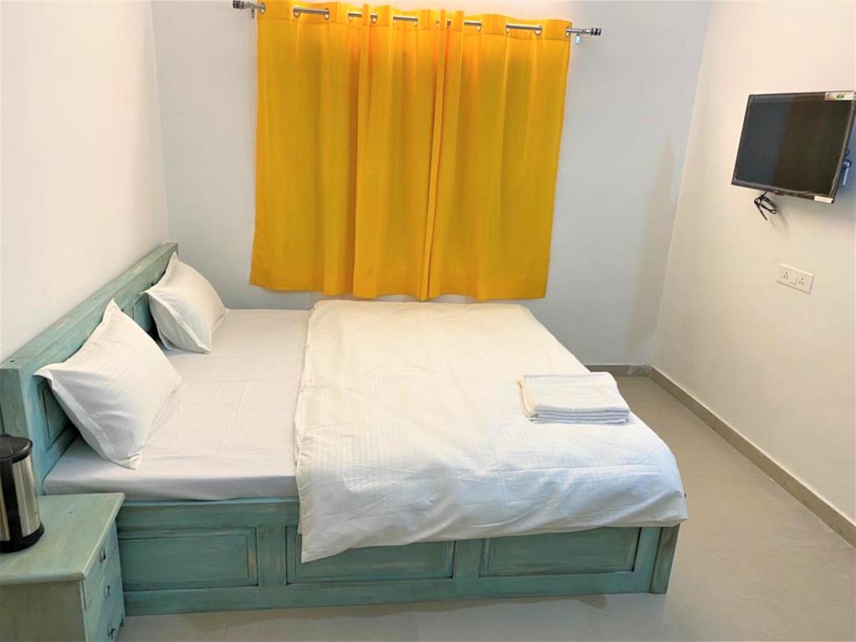 Bed and Breakfast Shikhar Bunglow - A Stunning Valley View Bungalow In Маунт-Абу Экстерьер фото