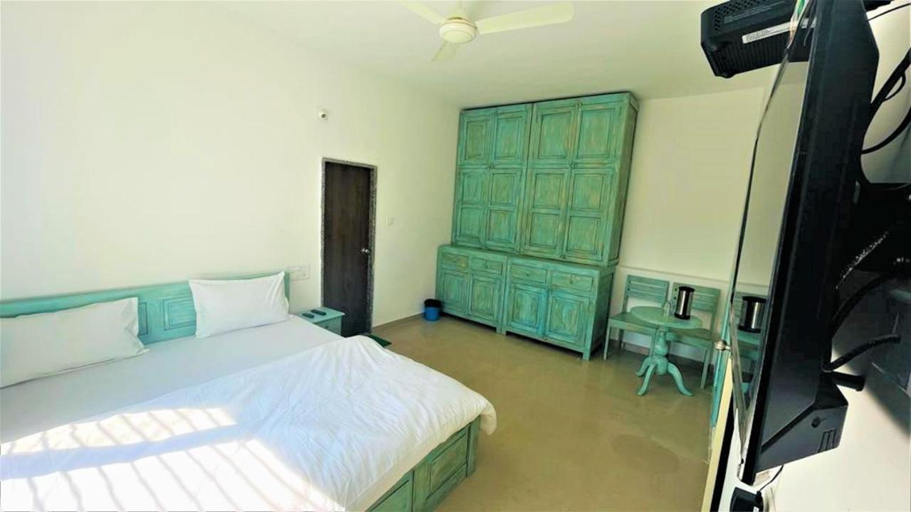 Bed and Breakfast Shikhar Bunglow - A Stunning Valley View Bungalow In Маунт-Абу Экстерьер фото